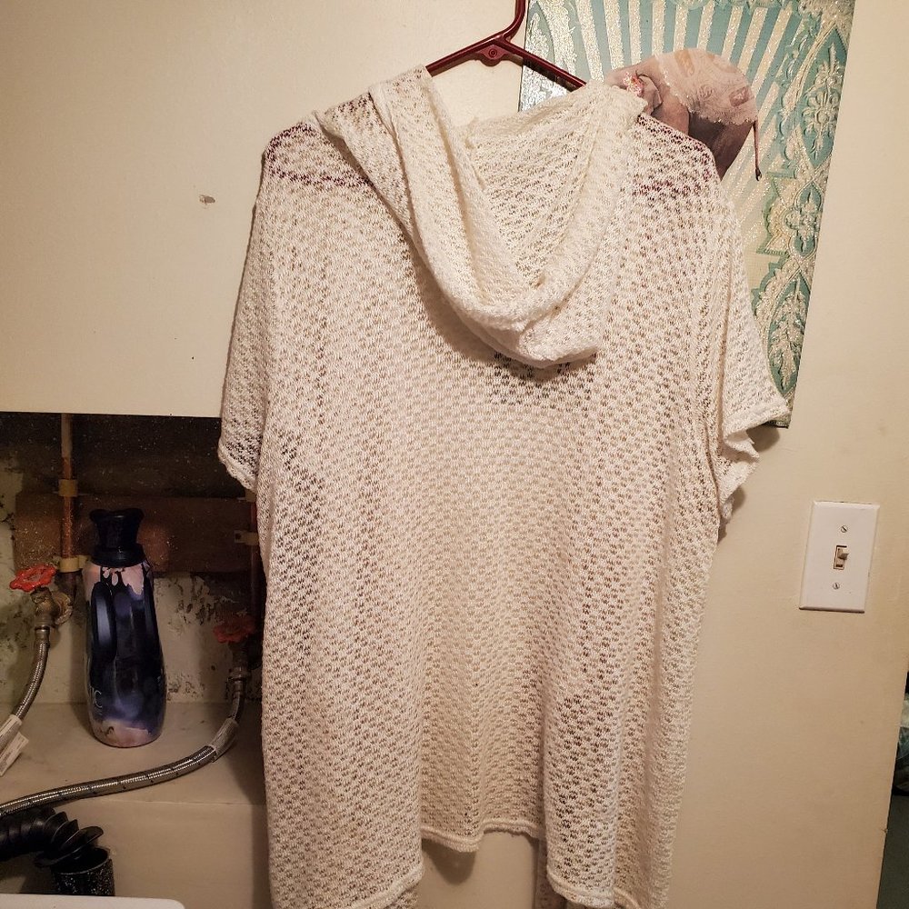 Shawl loose